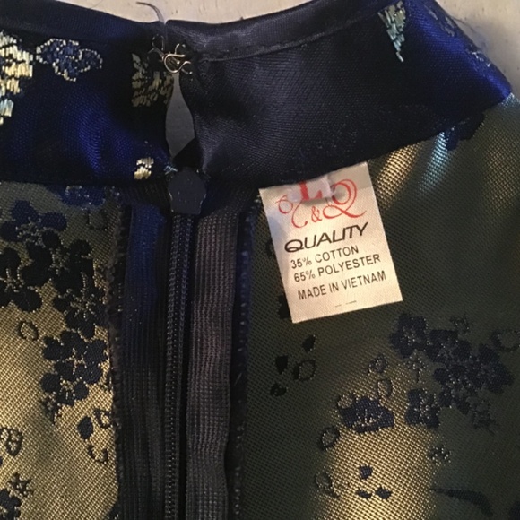 Navy and Gold Cheongsam top (s) - Picture 6 of 7